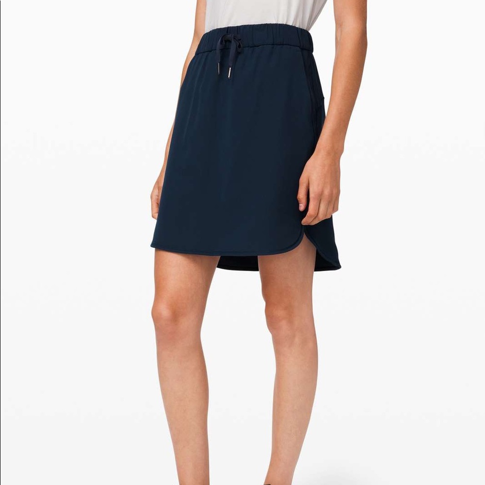NWT Lululemon On The Fly Skirt